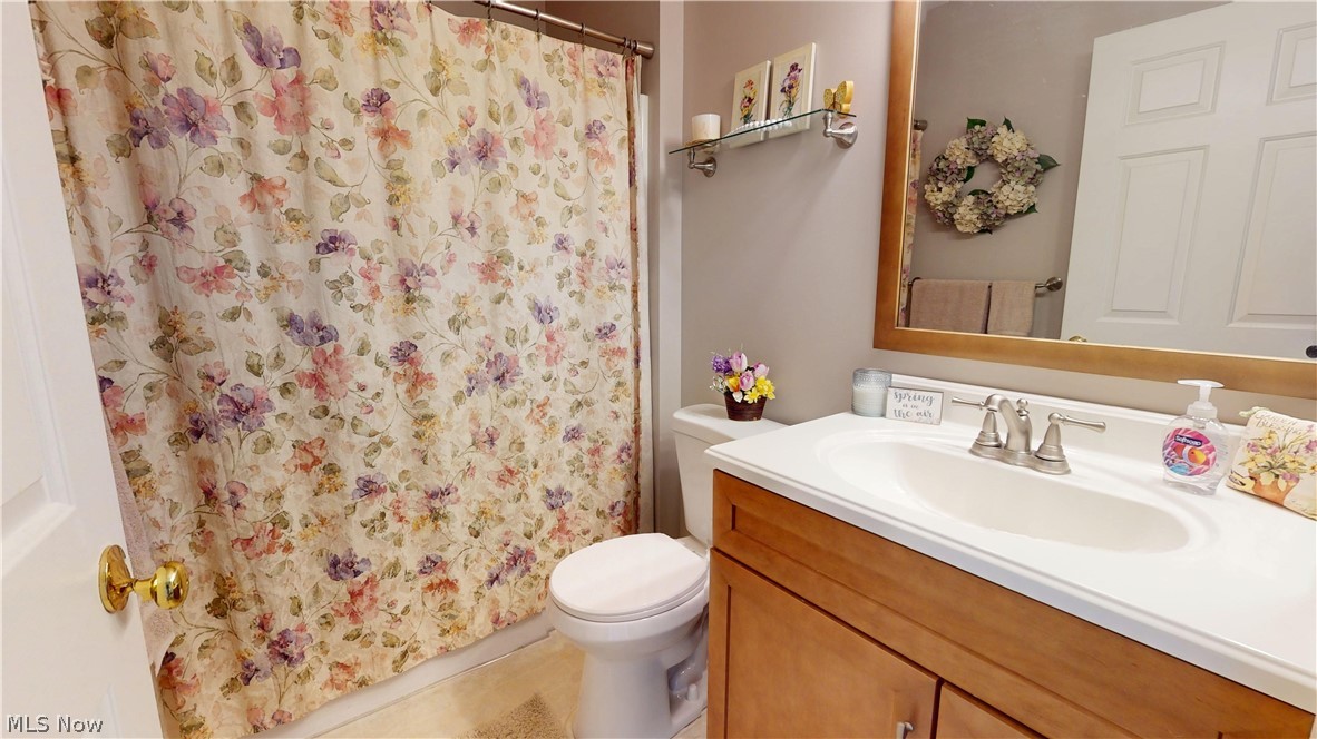 5786 Overlook Way North Ridgeville, OH 44039 - Photo 23 of 34