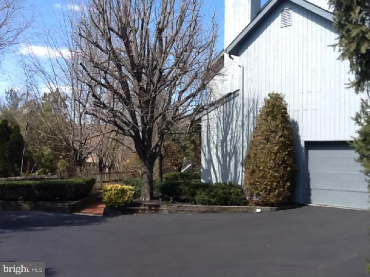 299 Tom Brown Road Moorestown, NJ 08057 - Photo 4 of 25