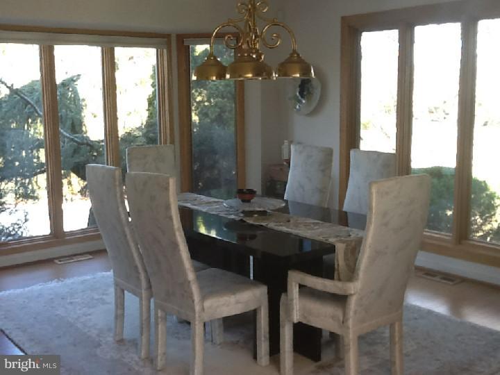 299 Tom Brown Road Moorestown, NJ 08057 - Photo 9 of 25