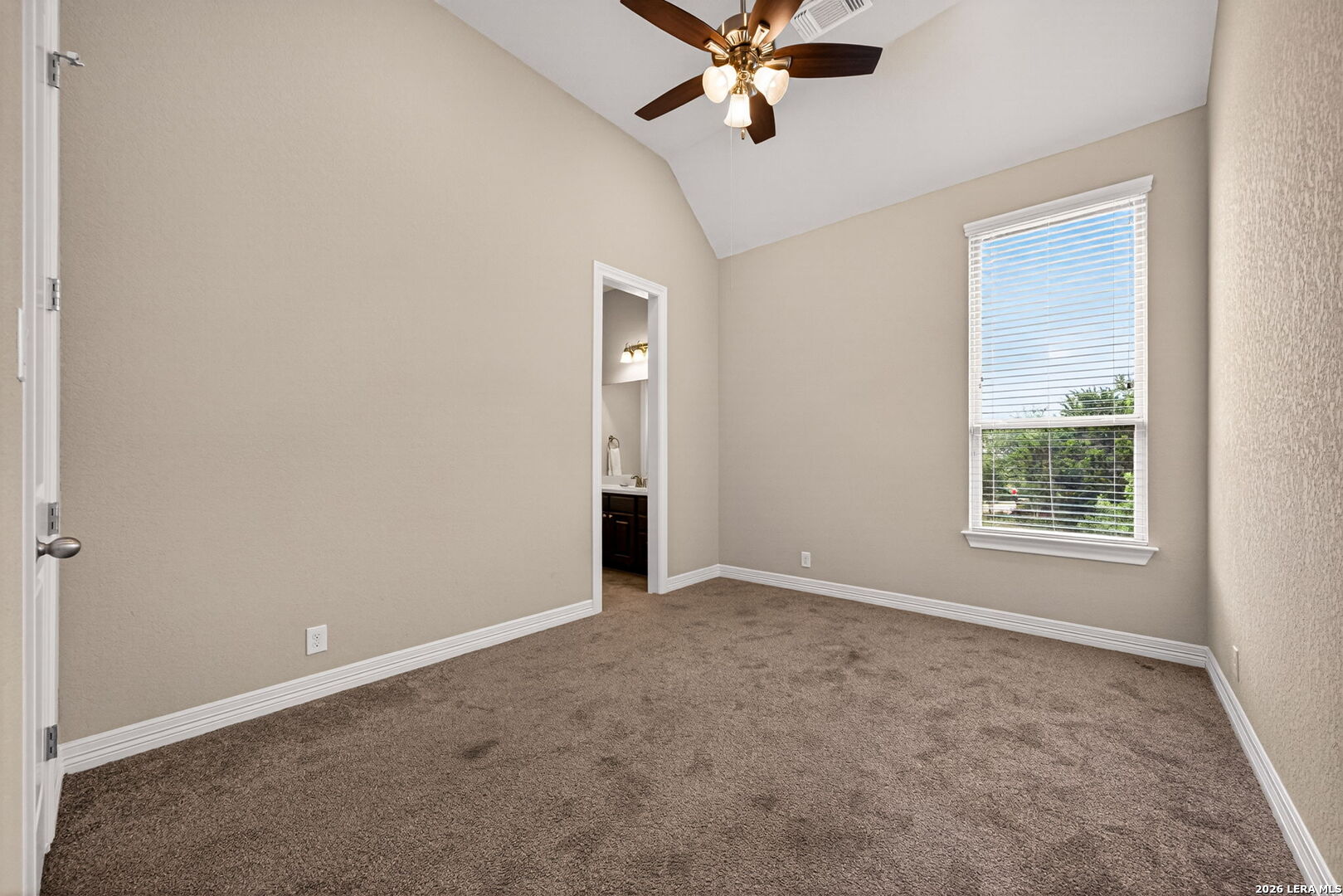 13207 Trotting Path Helotes, TX 78023 - Photo 22 of 39