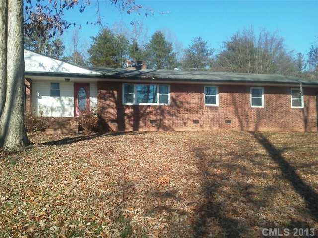 134 Anne Neely Road Gastonia, NC 28056 - Photo 1 of 6 front view of house with a yard
