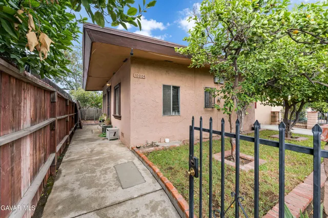 $1,100,000 | 10004 San Fernando Road, Unit 3, Pacoima, CA 91331
