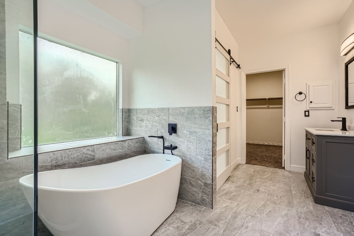 17 Leandro Court Montgomery, TX 77356 - Photo 20 of 38