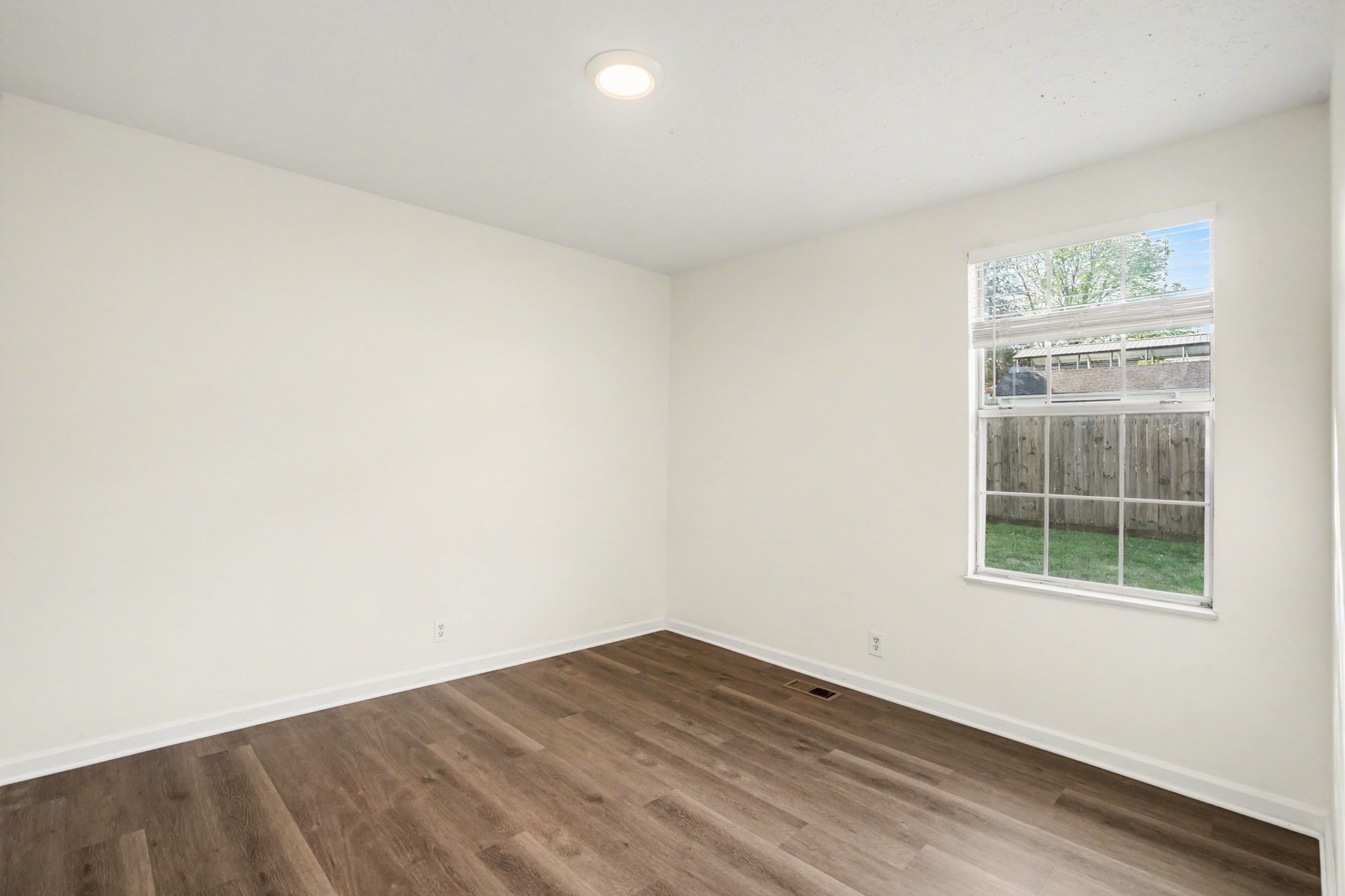 3112 Country Way Road Antioch, TN 37013 - Photo 11 of 19 an empty room with a window