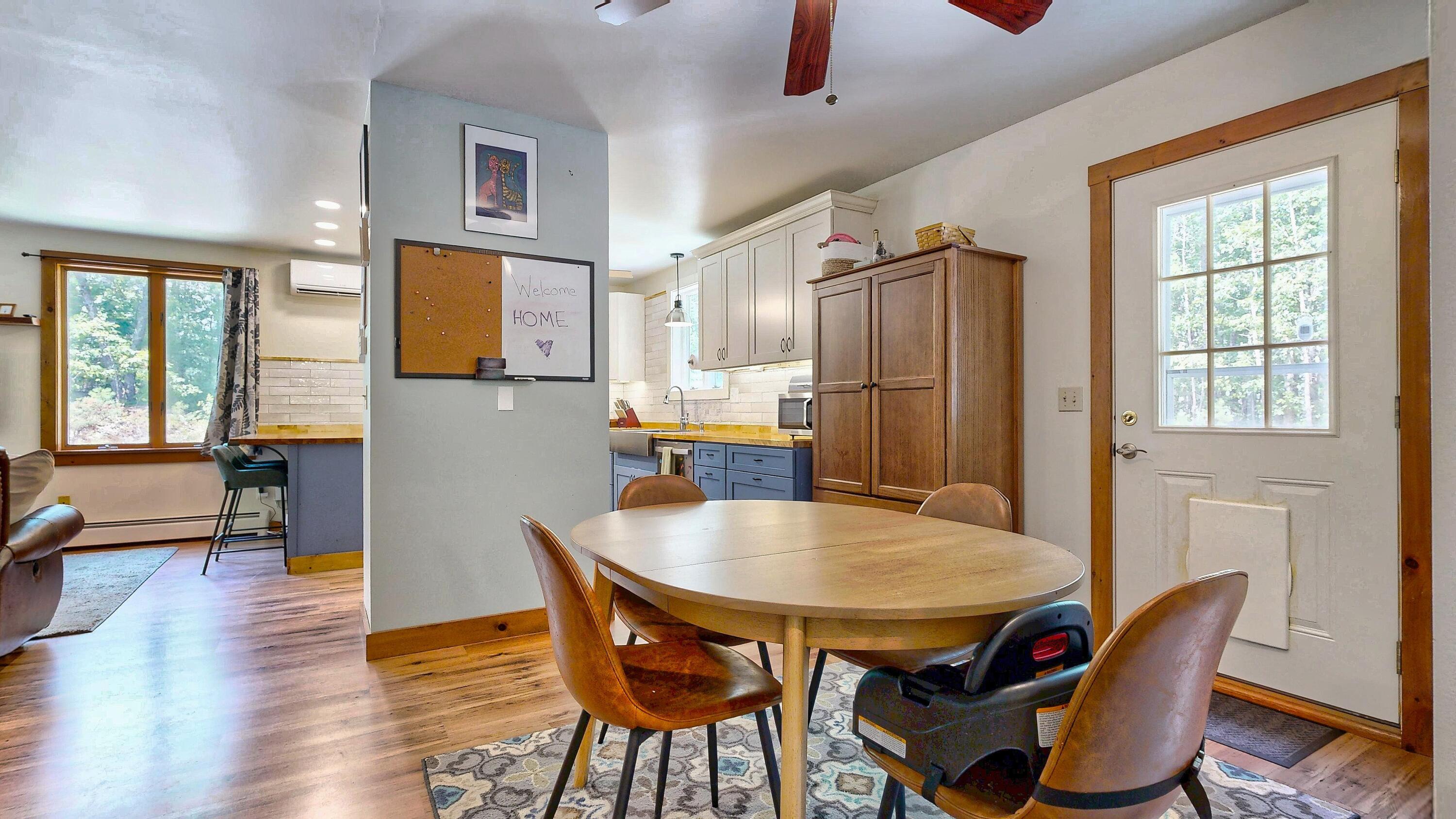 21 Hallczuk Road Biddeford, ME 04005 - Photo 24 of 90 DINING AREA 2