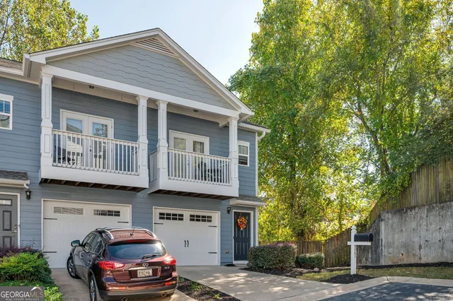 $299,500 | 1761 Liberty Parkway Northwest, Atlanta, GA 30318