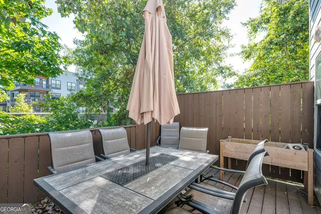 $299,500 | 1761 Liberty Parkway Northwest, Atlanta, GA 30318