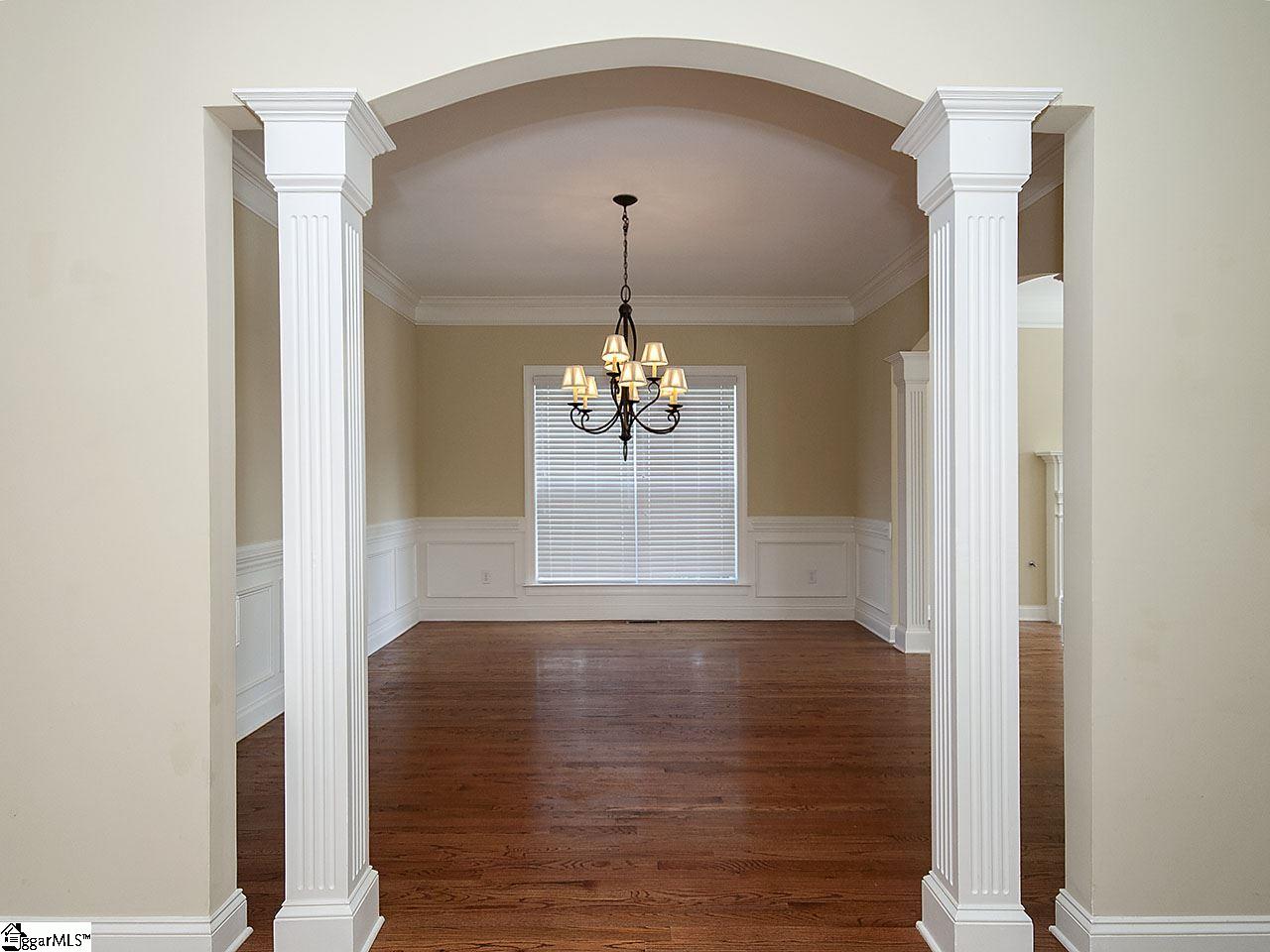 302 Ridenour Avenue Greenville, SC 29617 - Photo 8 of 32 Gallery Image 8