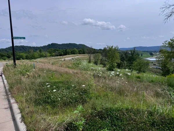 $107,500 | Lot 38 Madison Heights Drive, Onalaska, WI 54650