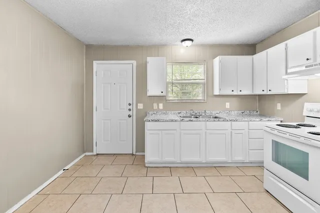 $1,150 | 1611 Jones Street, Unit 5, Taylor, TX 76574