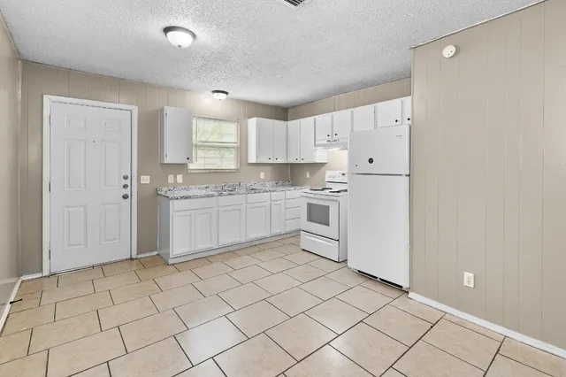 $1,150 | 1611 Jones Street, Unit 5, Taylor, TX 76574