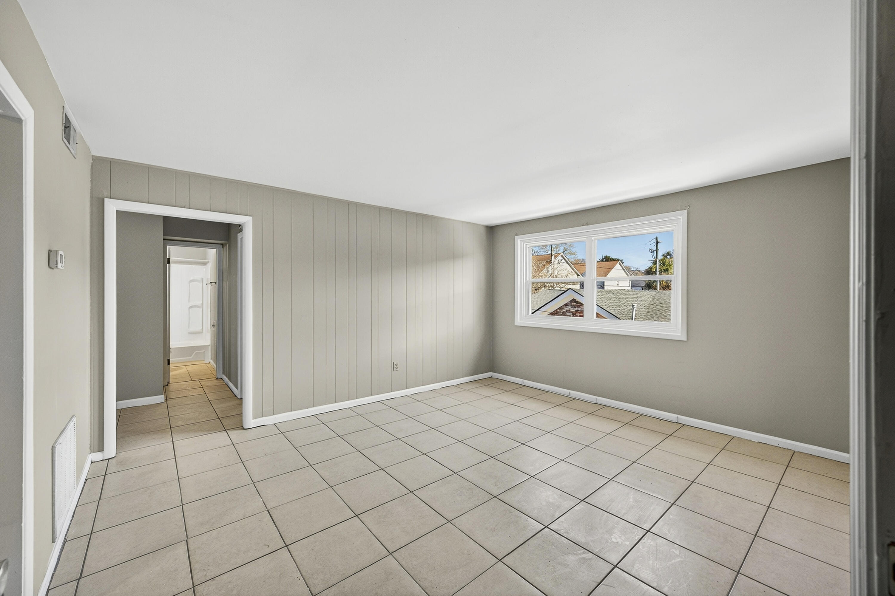 129 Congress Street, Unit B Charleston, SC 29403 - Photo 3 of 13 243A9909