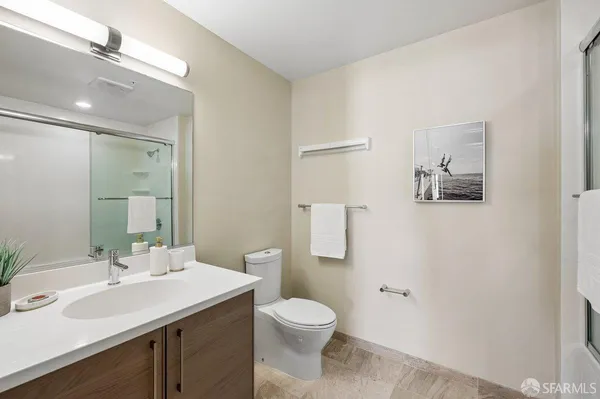 $899,000 | 72 Townsend Street, Unit 501, San Francisco, CA 94107