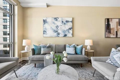 $899,000 | 72 Townsend Street, Unit 501, San Francisco, CA 94107