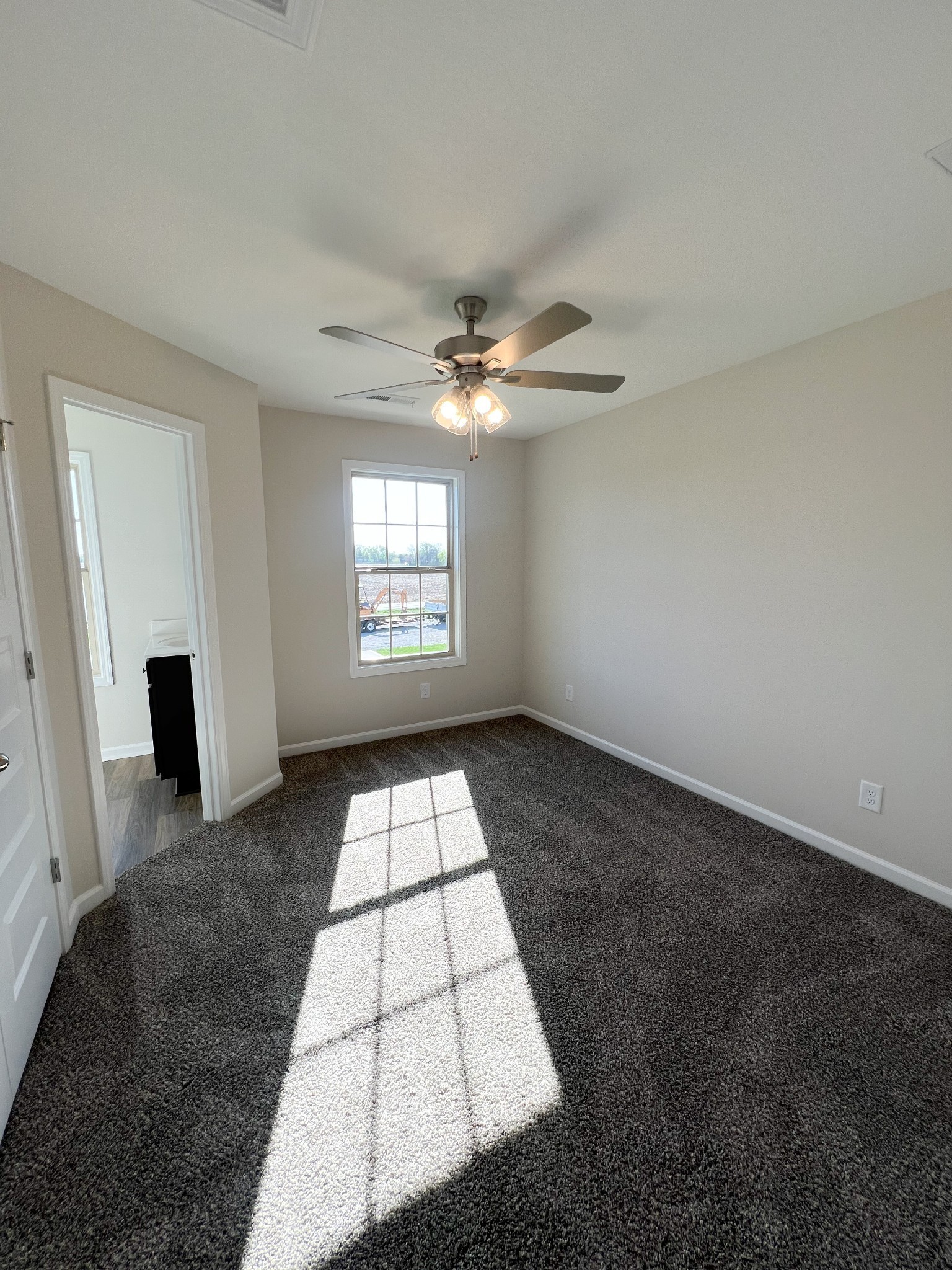 1130 Pembroke Oak Grove Road, Unit 4 Oak Grove, KY 42262 - Photo 27 of 37 a view of an empty room and window