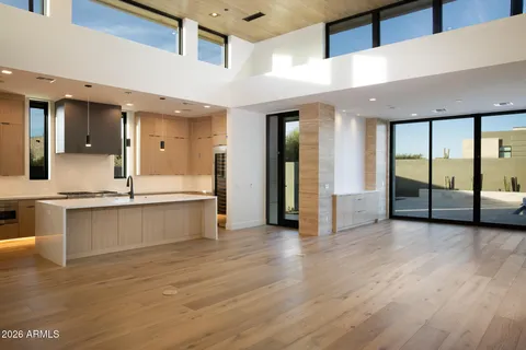 $3,295,000 | 10905 East Oberlin Way, Scottsdale, AZ 85262