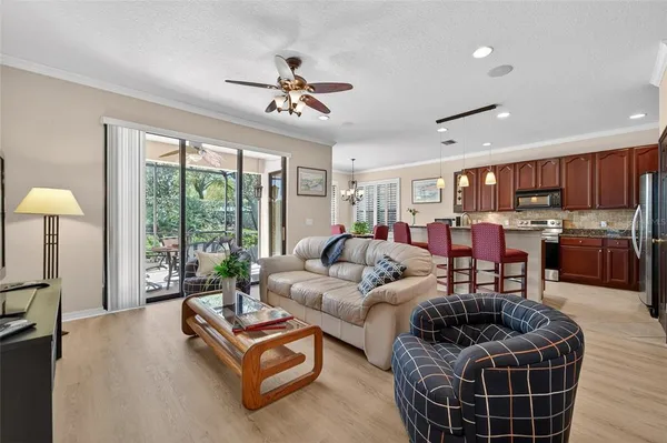 $399,500 | 144 Silver Falls Drive, Apollo Beach, FL 33572