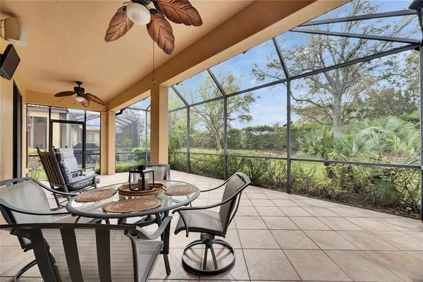 $399,500 | 144 Silver Falls Drive, Apollo Beach, FL 33572