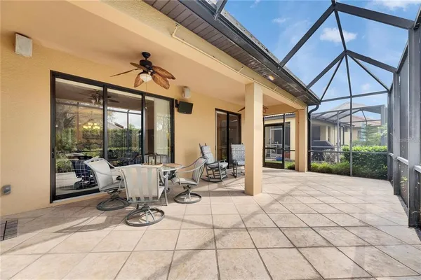 $399,500 | 144 Silver Falls Drive, Apollo Beach, FL 33572
