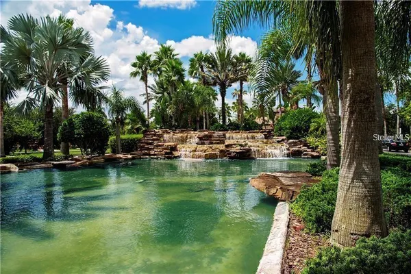$399,500 | 144 Silver Falls Drive, Apollo Beach, FL 33572