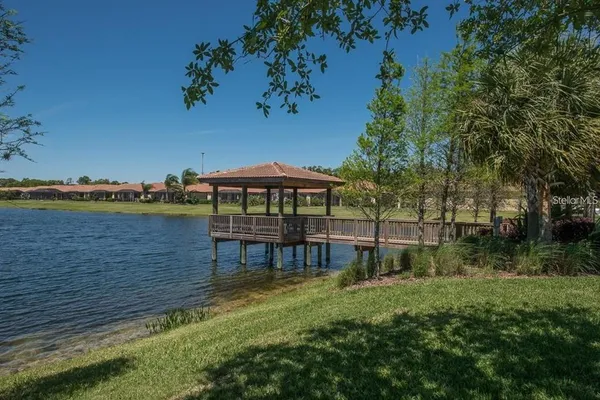 $399,500 | 144 Silver Falls Drive, Apollo Beach, FL 33572