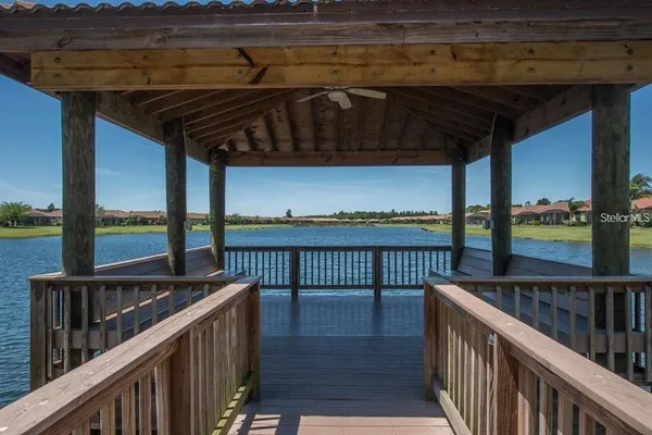 $399,500 | 144 Silver Falls Drive, Apollo Beach, FL 33572