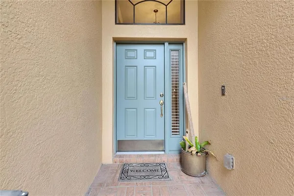 $399,500 | 144 Silver Falls Drive, Apollo Beach, FL 33572