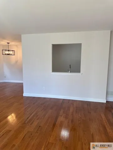 $299,000 | 309 Sunshine Court, Unit 309, Sayreville, NJ 08859