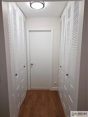 $299,000 | 309 Sunshine Court, Unit 309, Sayreville, NJ 08859