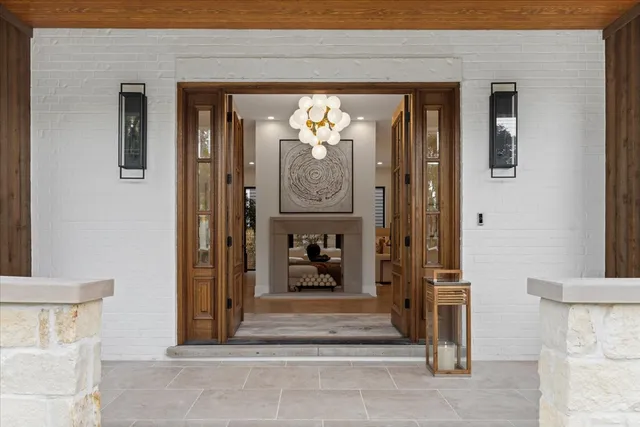 $3,900,000 | 104 South Monroe Street, Hinsdale, IL 60521