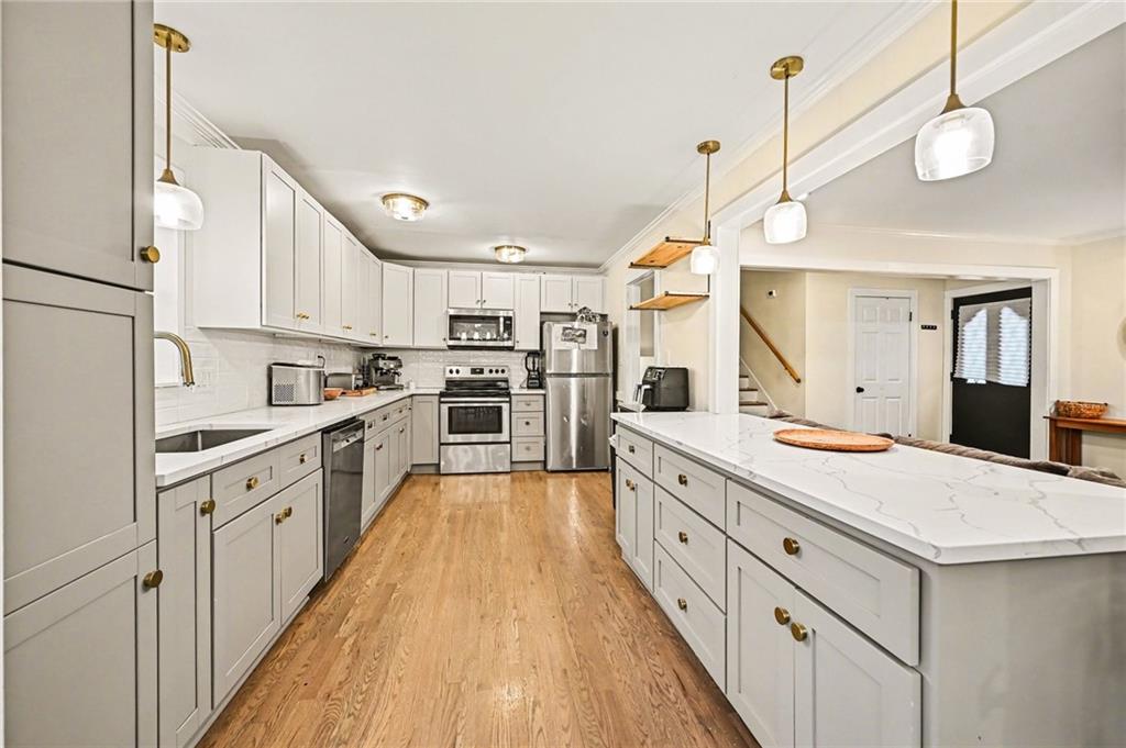 4209 Grandview Road Kansas City, MO 64137 - Photo 10 of 39