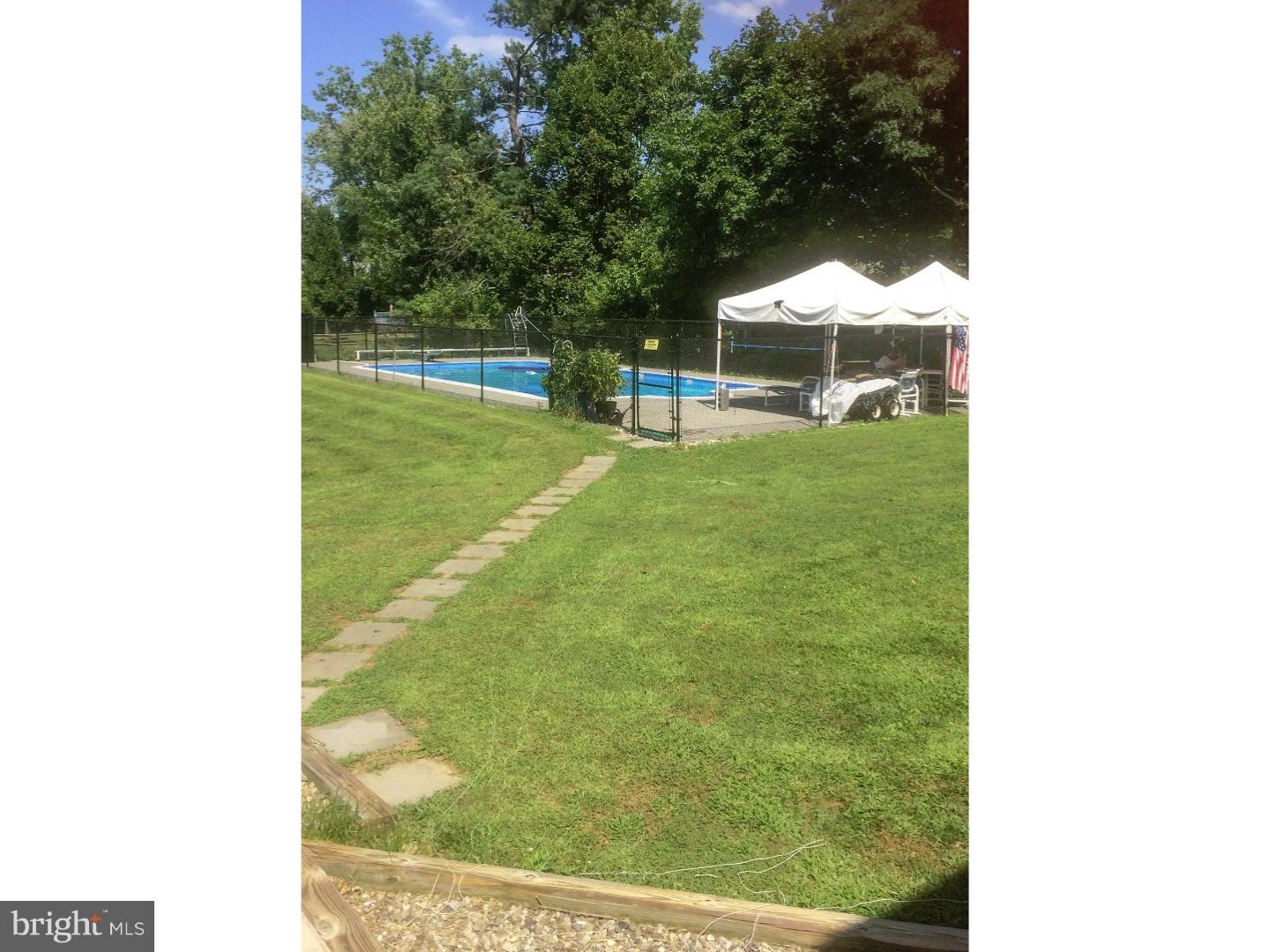 14 Lochatong Road Ewing, NJ 08628 - Photo 22 of 25 Gallery Image 22