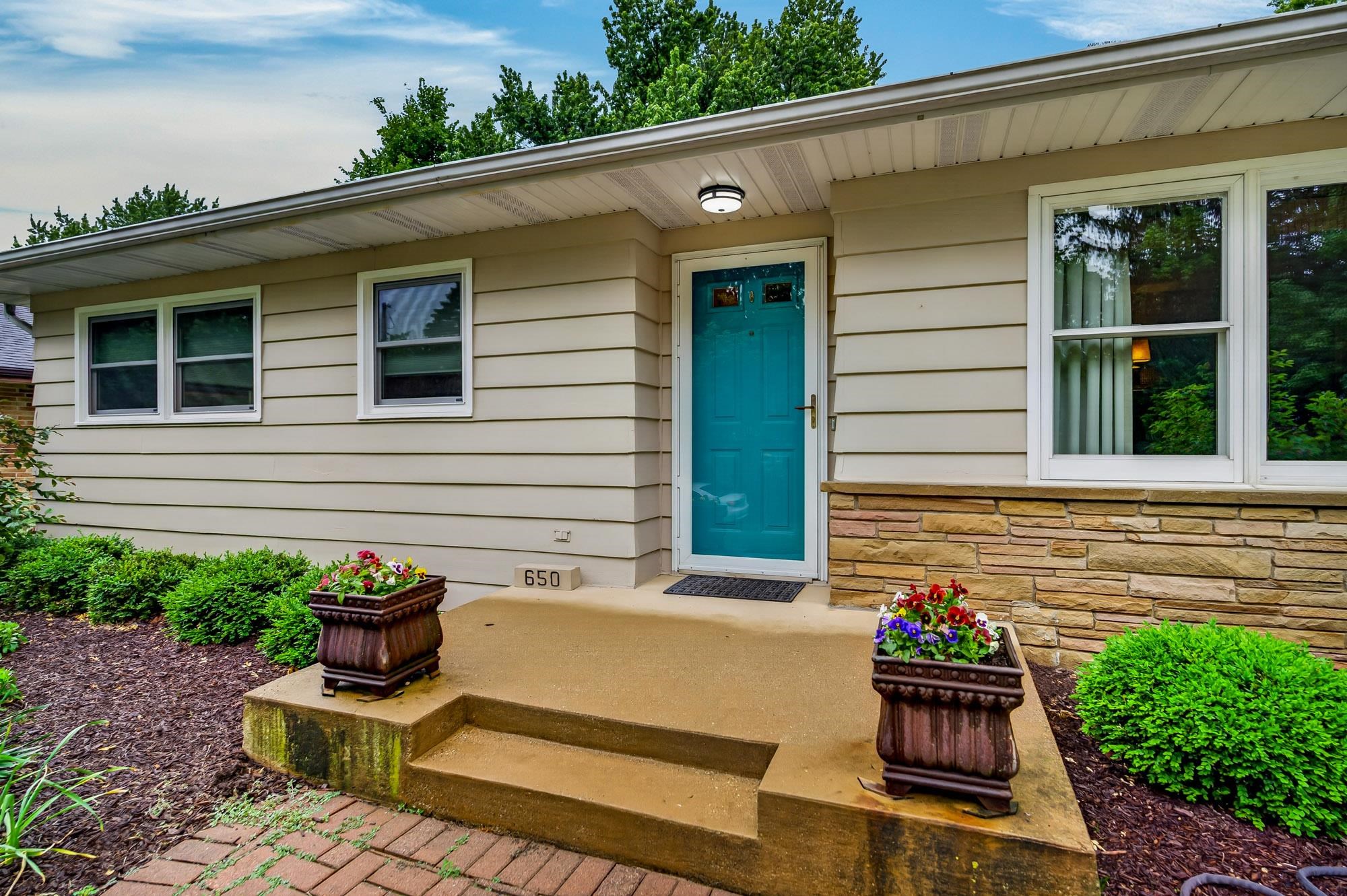 650 Odell Street Madison, WI 53711 - Photo 3 of 54