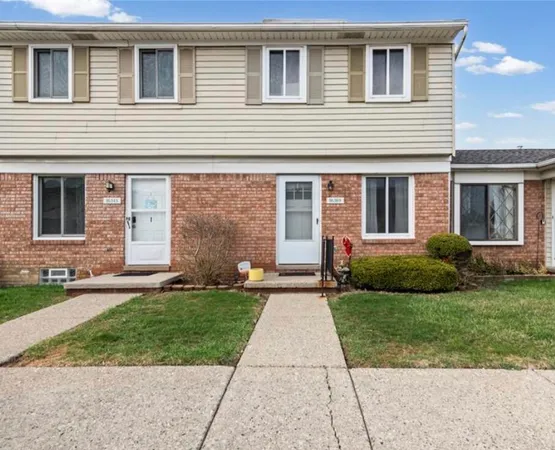 $139,900 | 16369 Brittany Drive, Roseville, MI 48066
