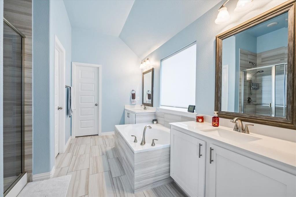 448 Windy Knoll Road Fort Worth, TX 76028 - Photo 18 of 40