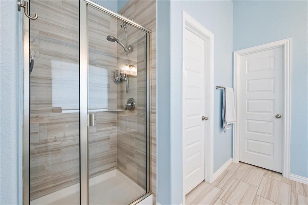 448 Windy Knoll Road Fort Worth, TX 76028 - Photo 19 of 40 Separate Shower