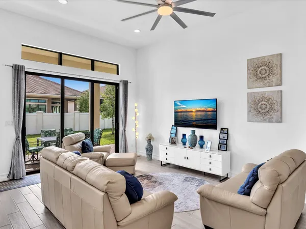 $5,800 | 8928 Bastille Circle East, Parkland, FL 33076