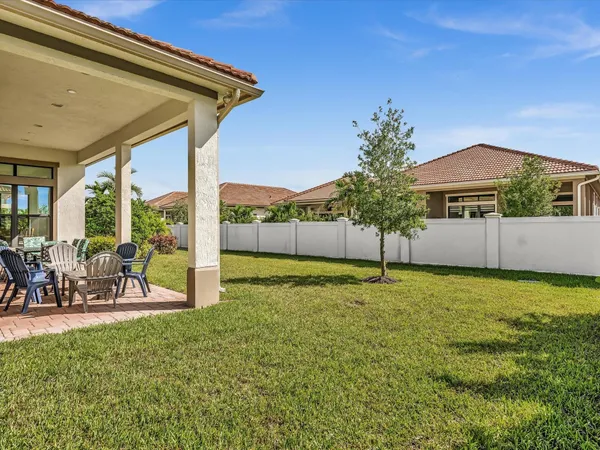 $5,800 | 8928 Bastille Circle East, Parkland, FL 33076