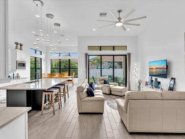 $5,800 | 8928 Bastille Circle East, Parkland, FL 33076