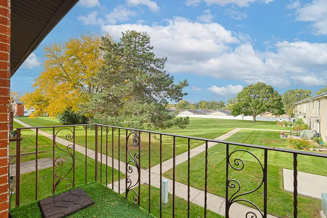 a view of outdoor space with garden and entertaining space