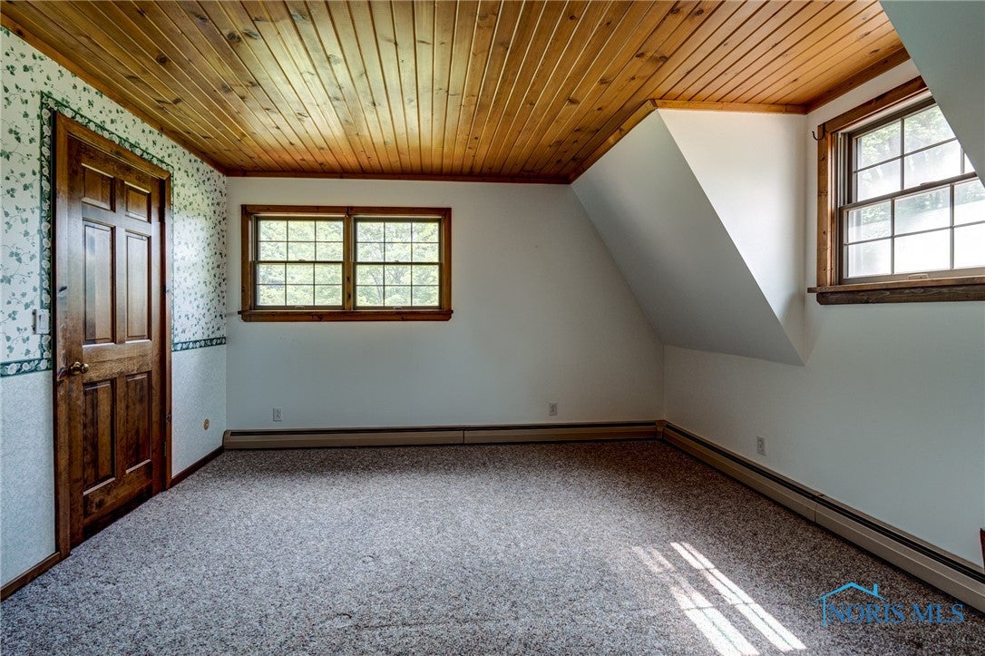 9840 Salisbury Road Monclova, OH 43542 - Photo 12 of 36 Gallery Image 12