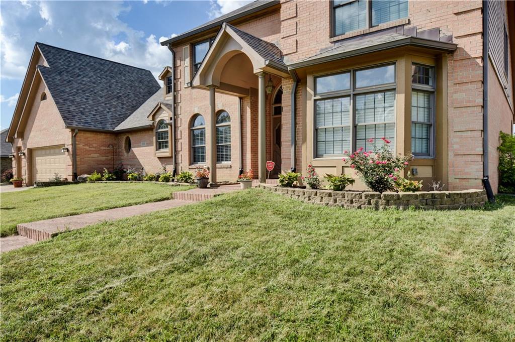 6132 Buck Trail Road Indianapolis, IN 46237 - Photo 3 of 40 Gallery Image 3