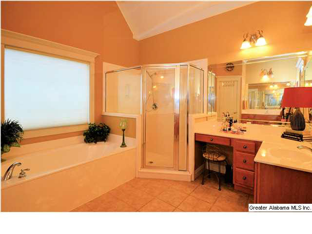 7002 Indian Ridge Drive Pelham, AL 35124 - Photo 16 of 32