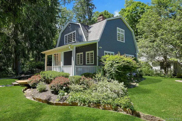 $1,250,000 | 65 Douglas Road, Chappaqua, NY 10514