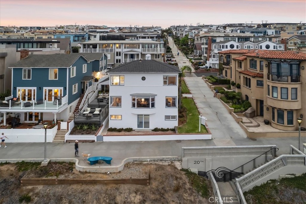 2000 The Strand Manhattan Beach, CA 90266 - Photo 52 of 57