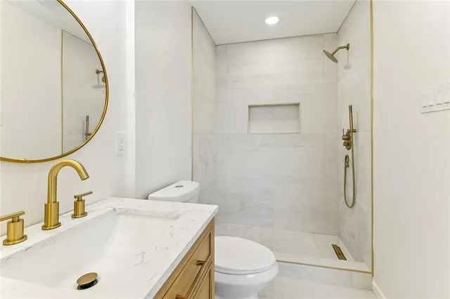 $3,200 | 5016 Tartan Drive, Metairie, LA 70003