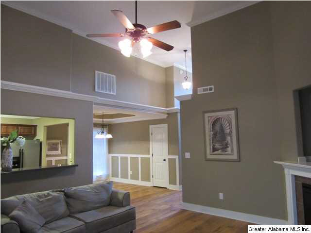 98 Spring Lake Boulevard Clanton, AL 35045 - Photo 4 of 32