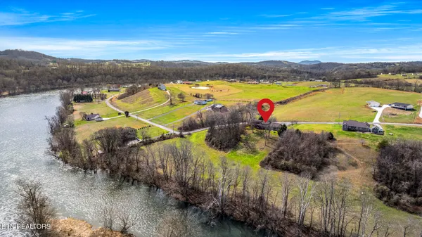 $539,900 | 1982 Holston Shores Drive, Rutledge, TN 37861