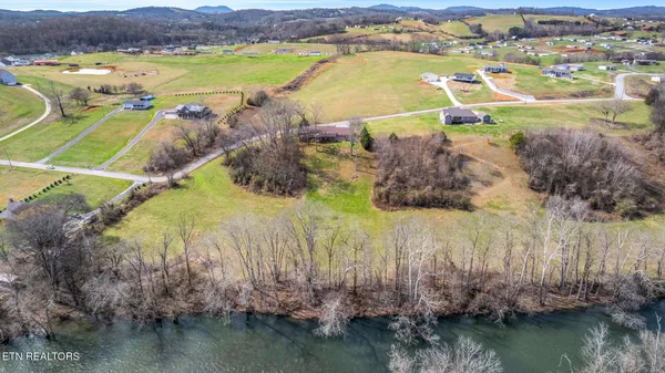 $539,900 | 1982 Holston Shores Drive, Rutledge, TN 37861