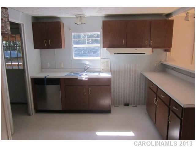 202 River Loop Road Belmont, NC 28012 - Photo 5 of 10 Gallery Image 5